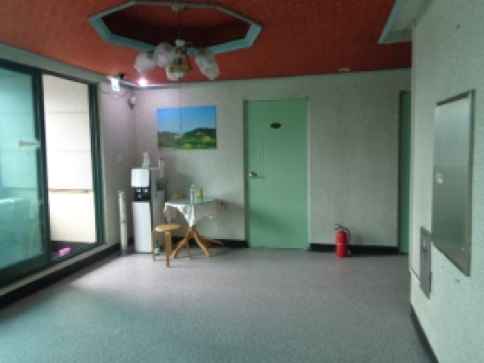 [목록 2] 지상 2층 북쪽 복도 끝의 모습