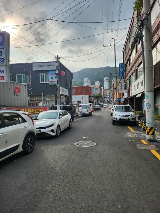 본건 및 주변 북측 도로변 젼경