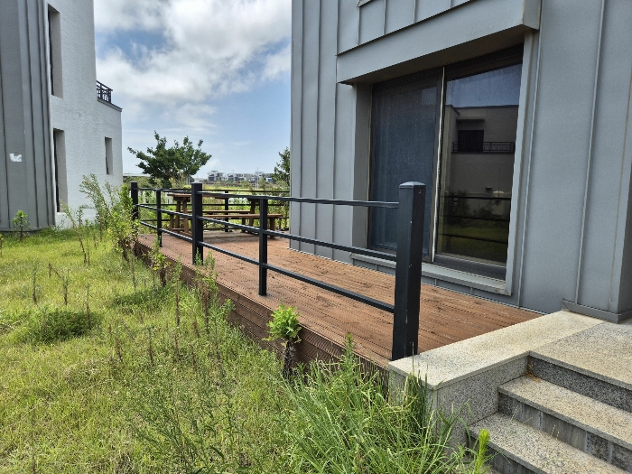 기호(10) 전면 및 측면 데크시설