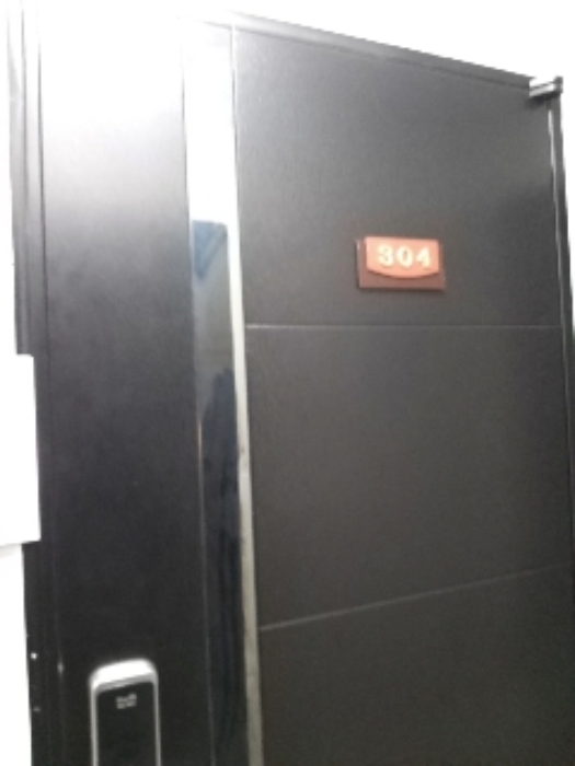 세대출입문[304호]