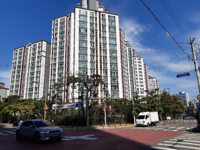 수성롯데캐슬더퍼스트 단지전경