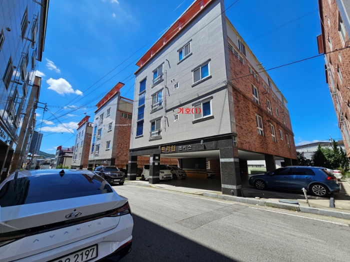 사진설명: 기호(1) 및 전경, 위치: 본건 북동측