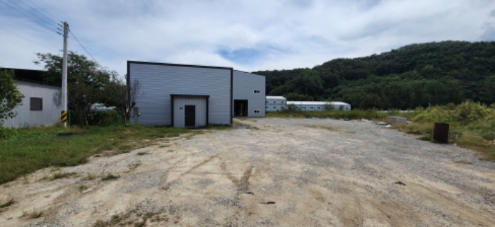 본건 1, 2동 및 주변