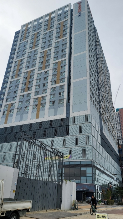 본건 건물 전경