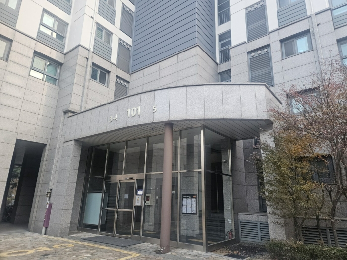 본건 건물 공용출입구