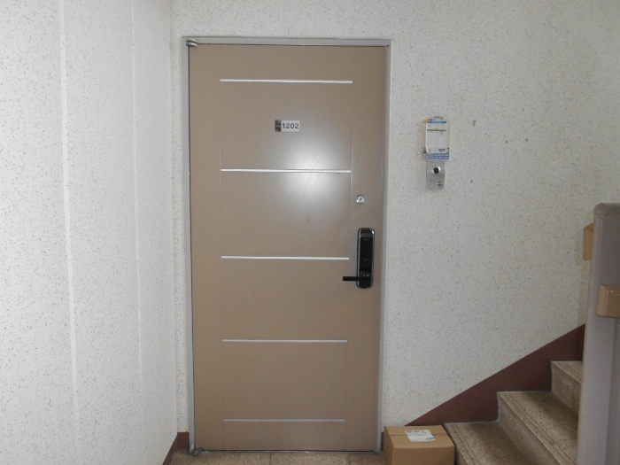 경기도 화성시 안녕동 212 신한미지엔아파트 112동 12층 1202호