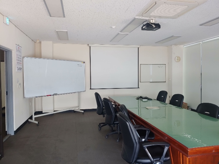 일련번호 나) 4층 내부