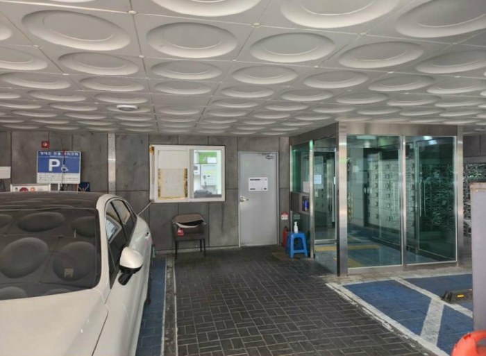 건물현관 및 관리실