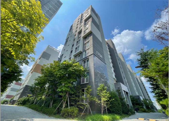 본건이 속한 건물 전경