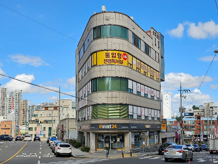 본건전경(남측에서 촬영)