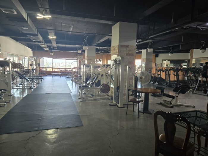 본건 헬스장