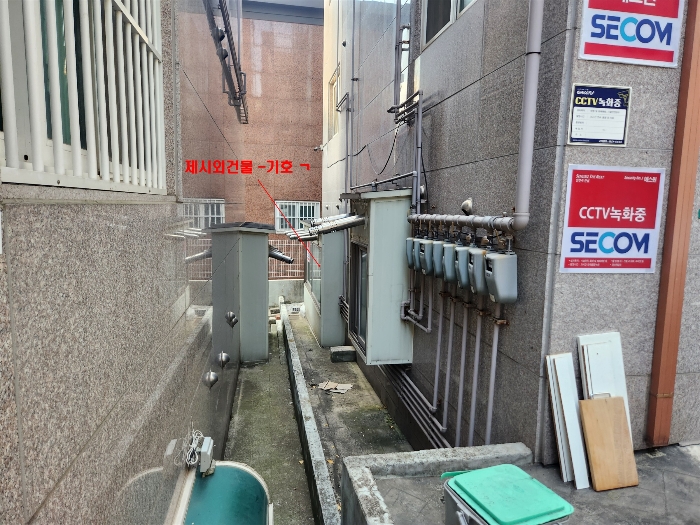 본건(제시외 건물 -기호 ㄱ)전경