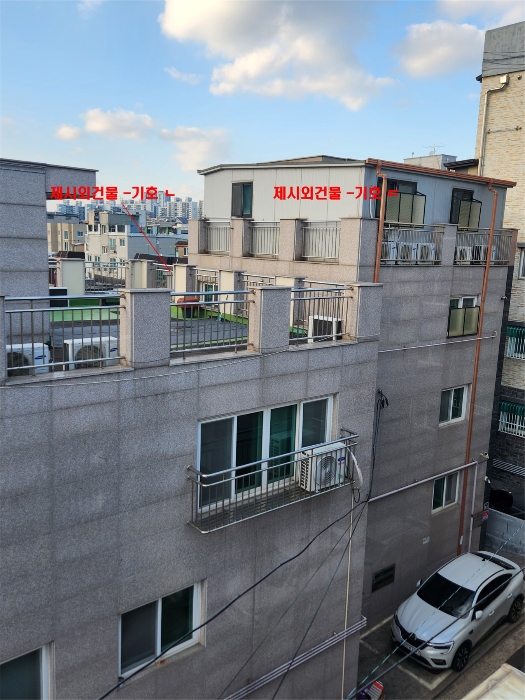 본건(제시외 건물 -기호 ㄴ,ㄷ)전경