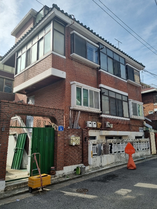 본건 건물 전경