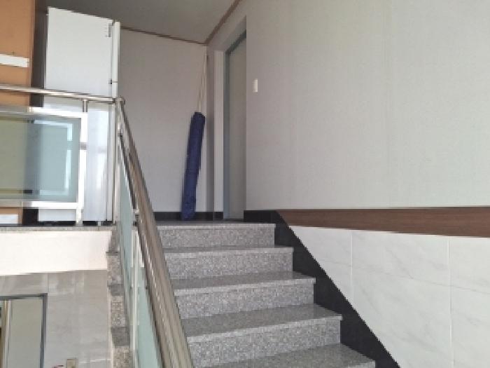 5층 제시외 건물(계단실) 모습