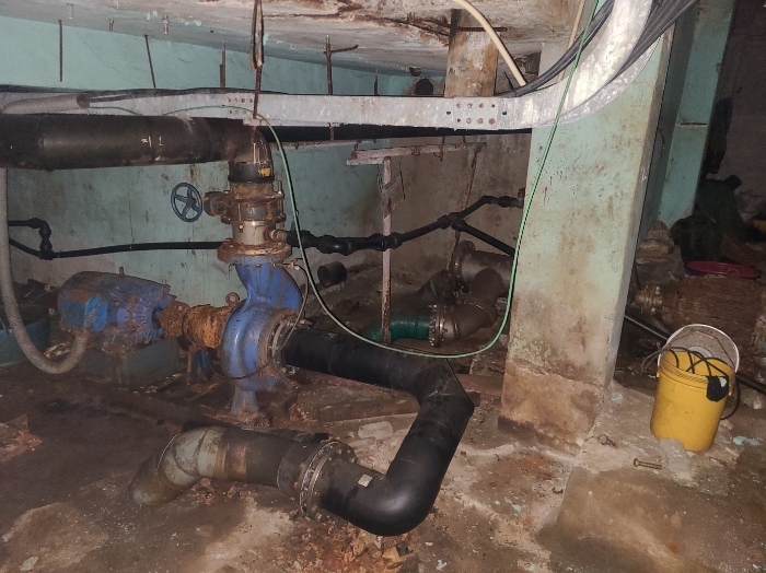 기계기구 및 구축물(12)