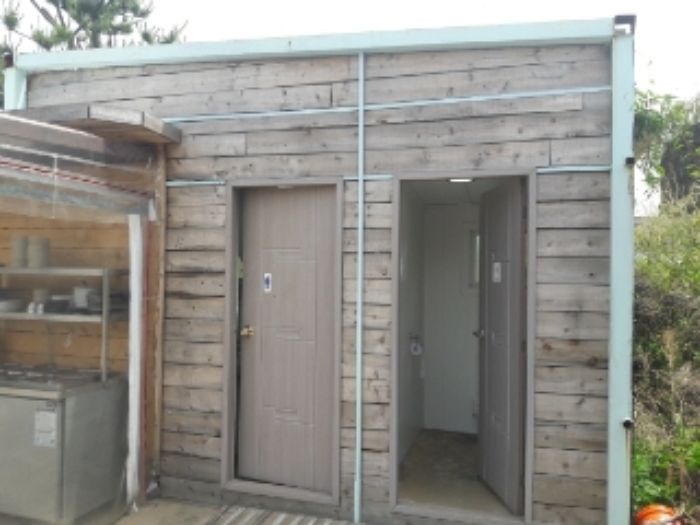 본건 지상 제시외 건물