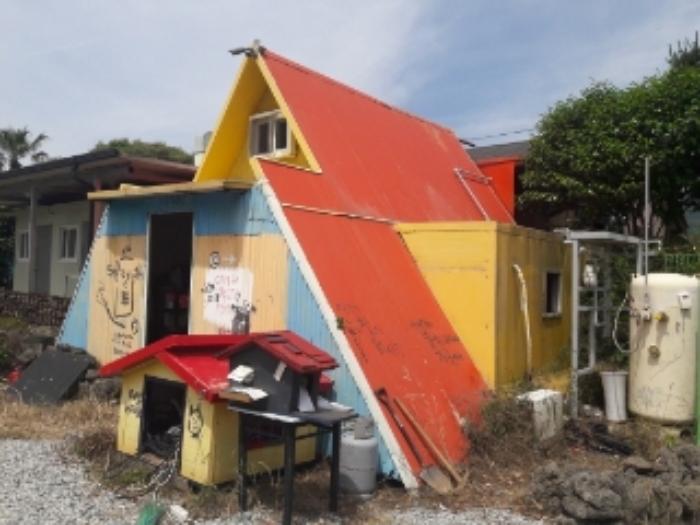 본건 지상 제시외 건물