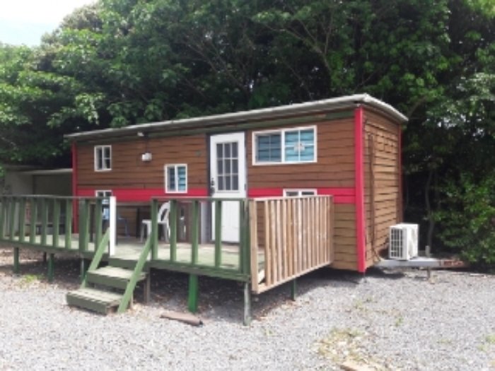 본건 지상 제시외 건물