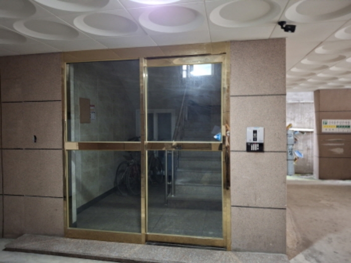 공동 출입구 모습