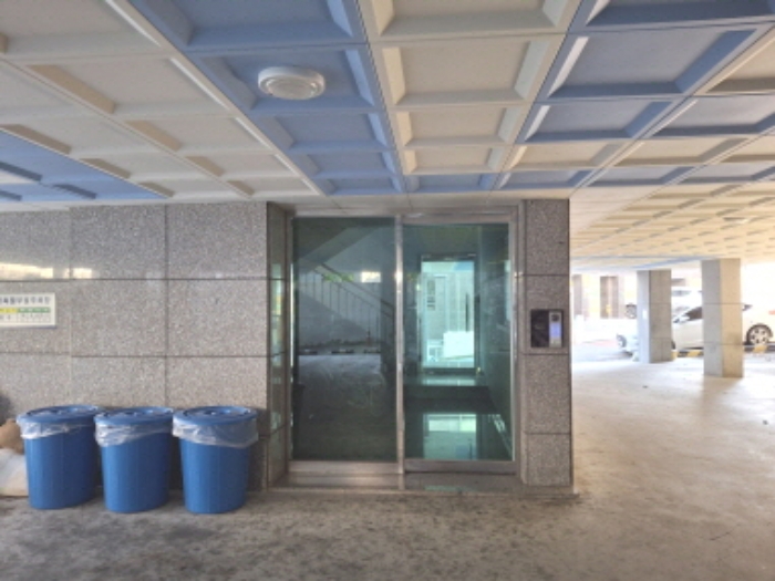 공동 출입구 모습1