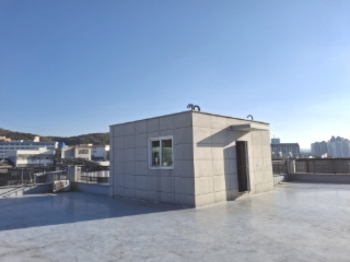 5층 제시외 건물(계단실) 모습