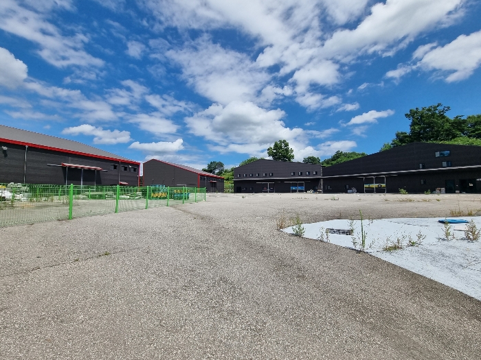 대상 토지(1) 전경 - 본건 남서측에서 촬영