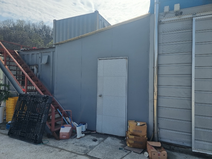 제시외건물(ㄹ) 전경