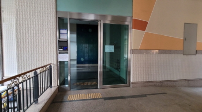 공동현관문 2