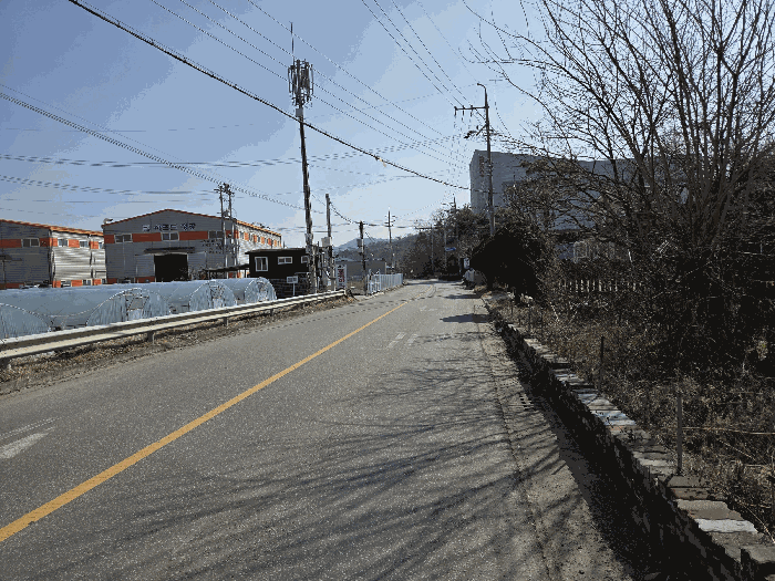 [ 인접도로(본건 서측) 현황 ]