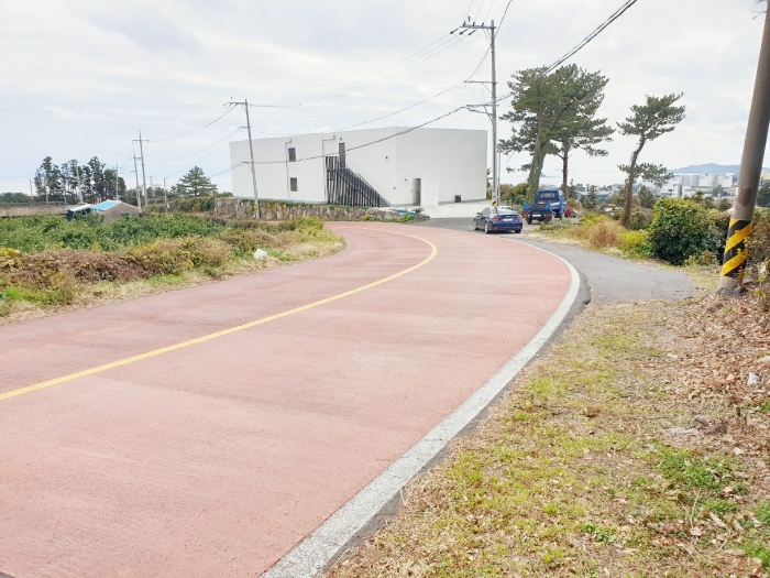 주위환경 - 기호(2) 남동측 접면도로