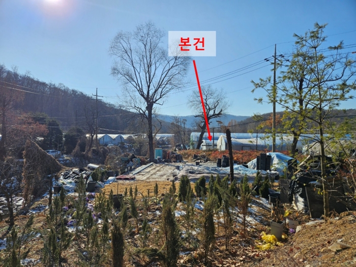 [본건 북동측에서 본 주위환경]