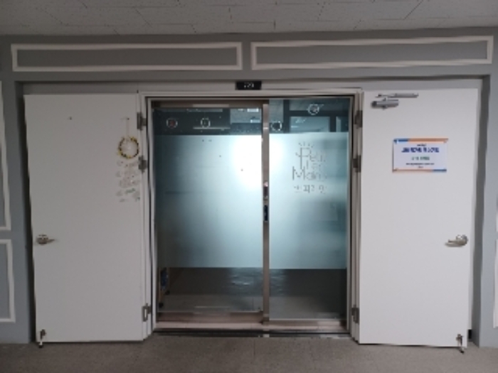 본건 한강듀클래스의정부고산 A동 723호 출입문 앞쪽 현황사진