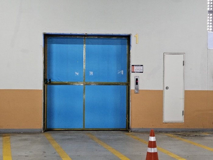 화물용 엘리베이터