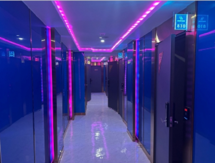 본건 건물 내부 복도 전경