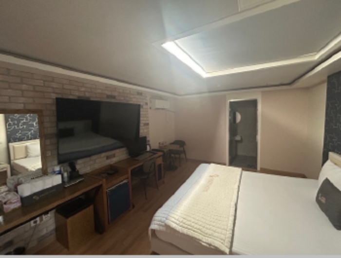 본건 건물 내부 객실 전경