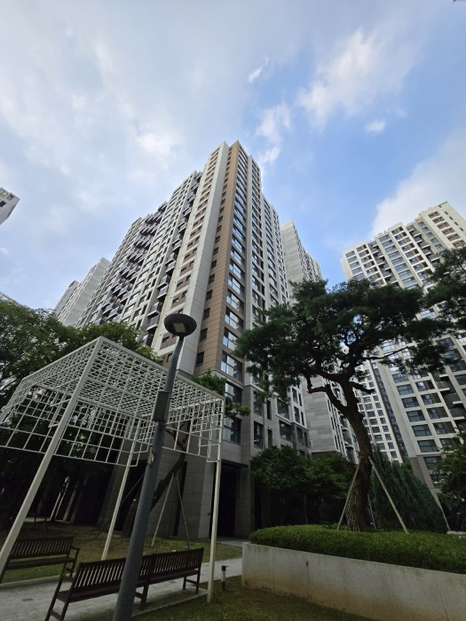 본건 소재 151동 전경