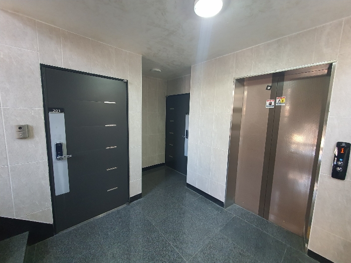 기호(2) 2층 내부