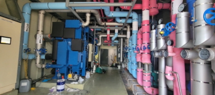 이하 3층 공장동 보일러실