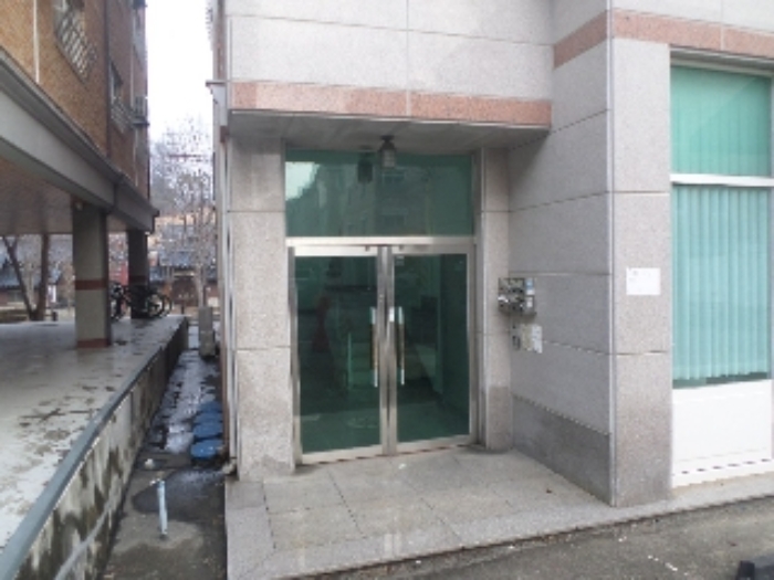 목록2. 공동현관문(2~3층)