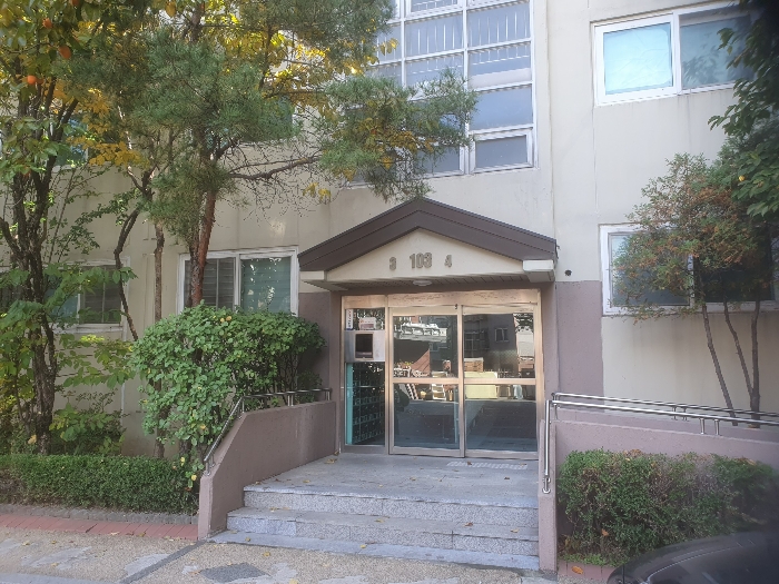 103동 3호,4호 라인  공동 주 출입구