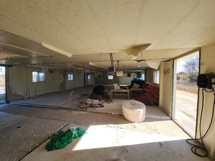 기호 3-식당 내부