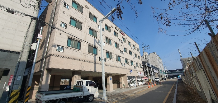 본건건물전경-2