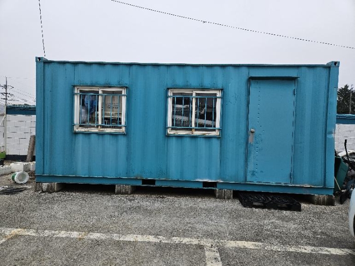 제시 목록  3 전경(제시외 컨테이너박스)