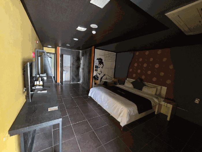 기호 12) 1층 내부