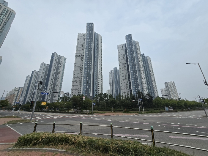 단지 전경 및 주위 환경