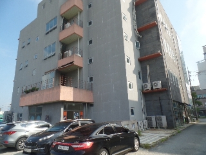 본건 건물 후경