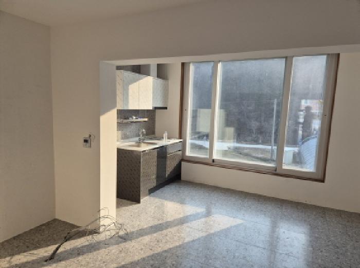 목록6. 건물(2동) 2층 객실 전경(23)