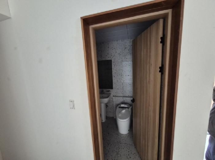 목록5. 건물(1동) 2층 객실(화장실) 전경(7)