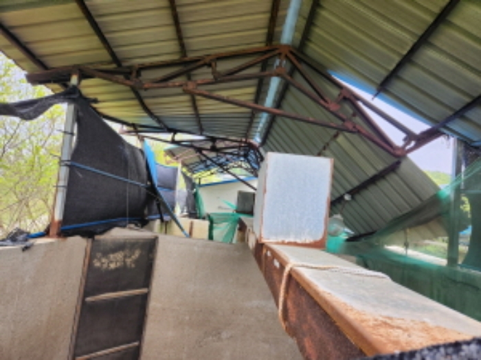 기계기구 및 공작물